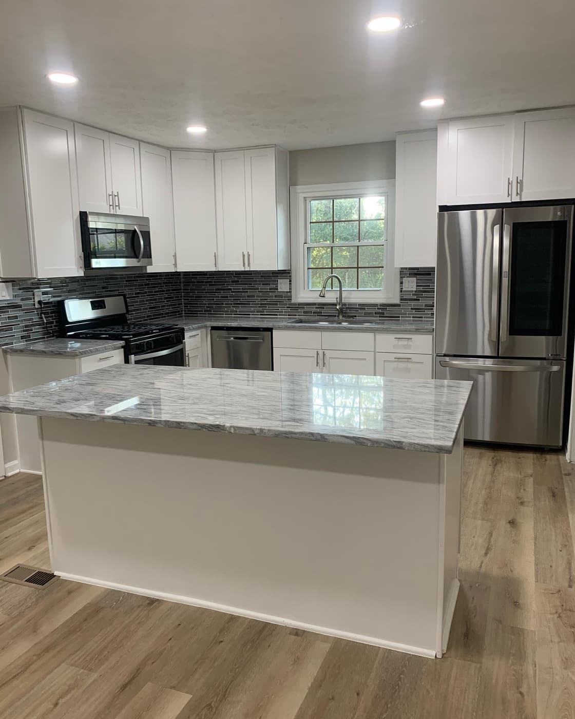 A home recently cleaned by Tidy Up Luv in the Indianapolis area